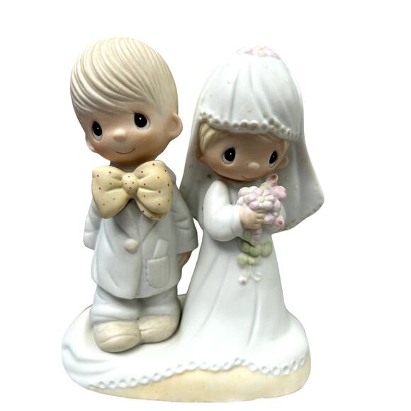 Precious Moments Other - Precious Moments 1979 E-3114 The Lord Bless You and Keep You - with a box